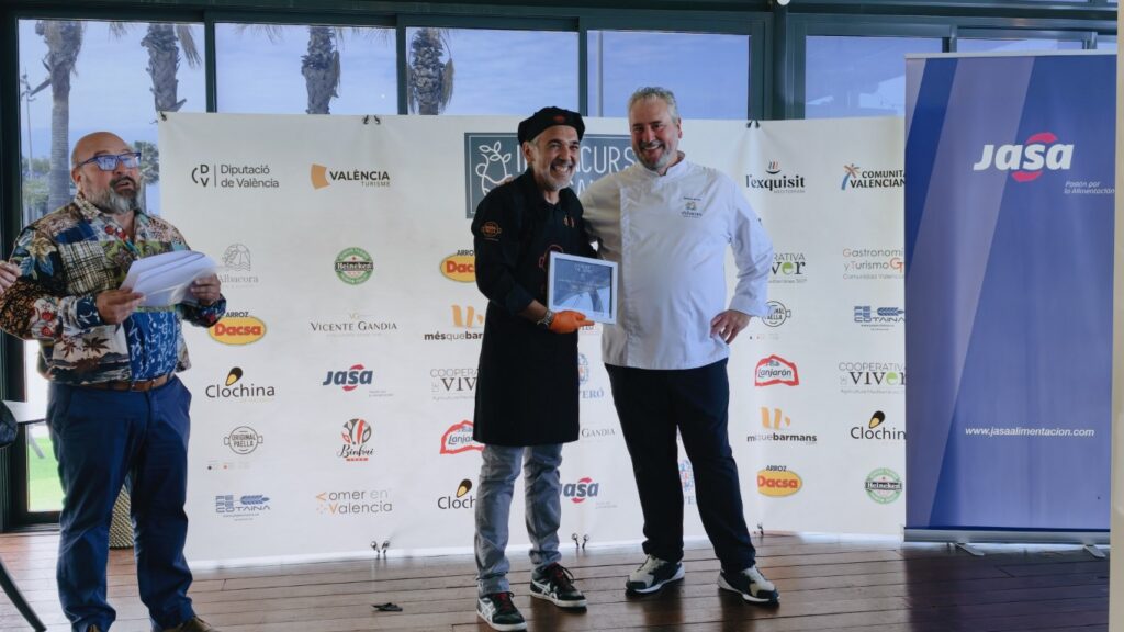 Casa Navarro de Almenara conquista La Marina y gana el II Concurso Nacional de Calderos de Arroz 5 Mediana