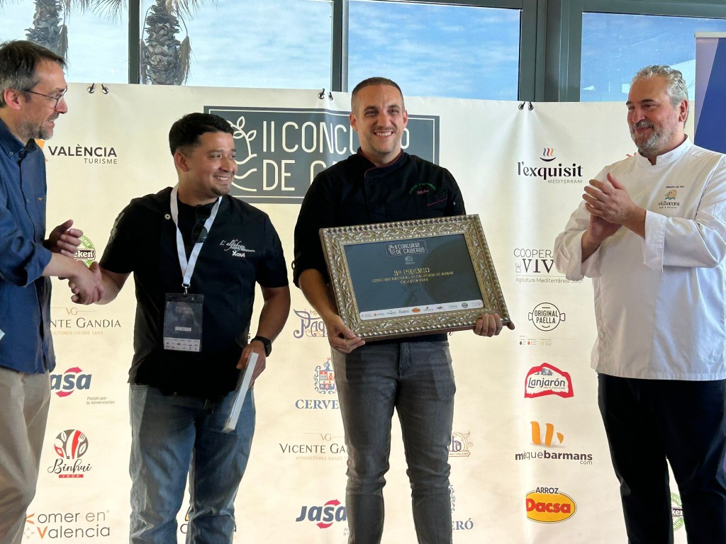 Casa Navarro de Almenara conquista La Marina y gana el II Concurso Nacional de Calderos de Arroz 5 Mediana