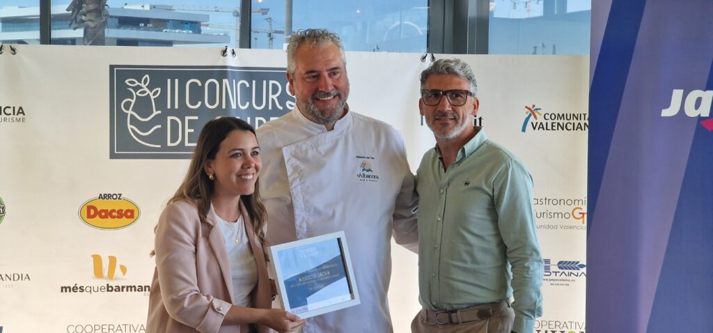 Casa Navarro de Almenara conquista La Marina y gana el II Concurso Nacional de Calderos de Arroz 55 Mediana