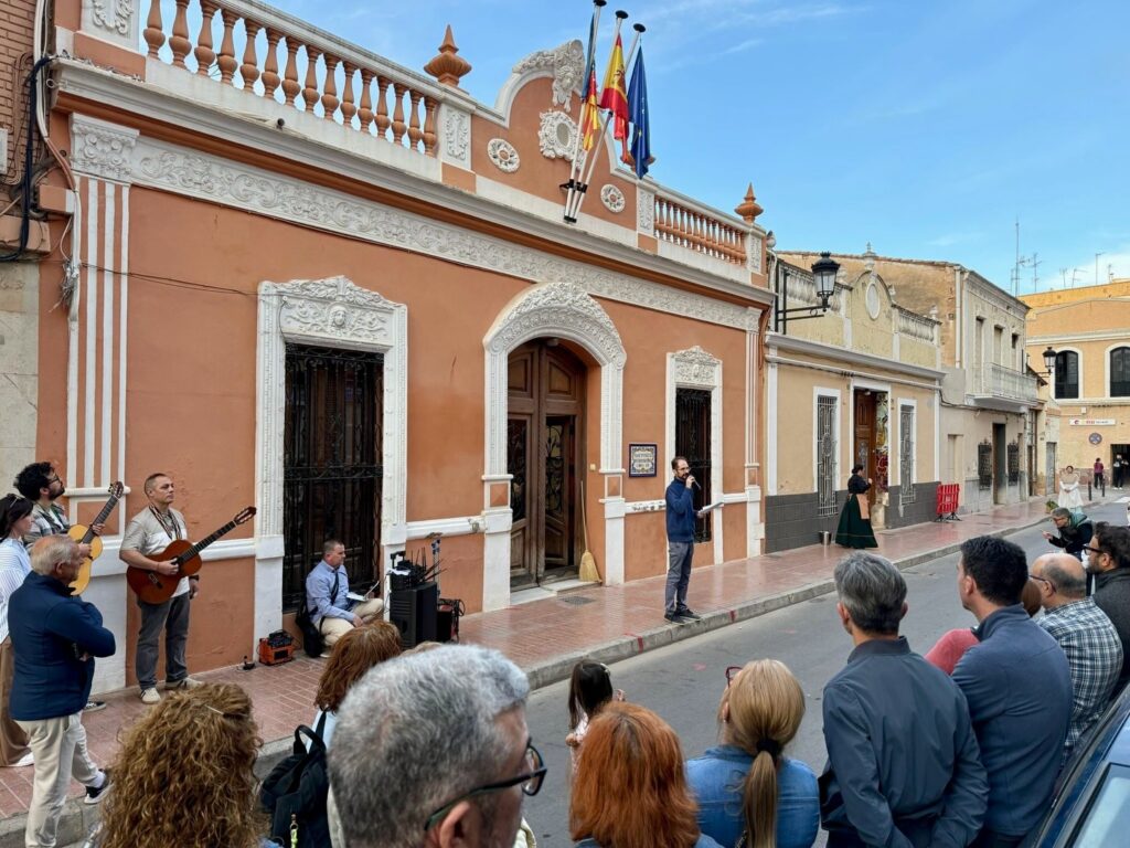 Torrent revive su legado modernista el exito de la ultima edicion de Rutes del Temps 1