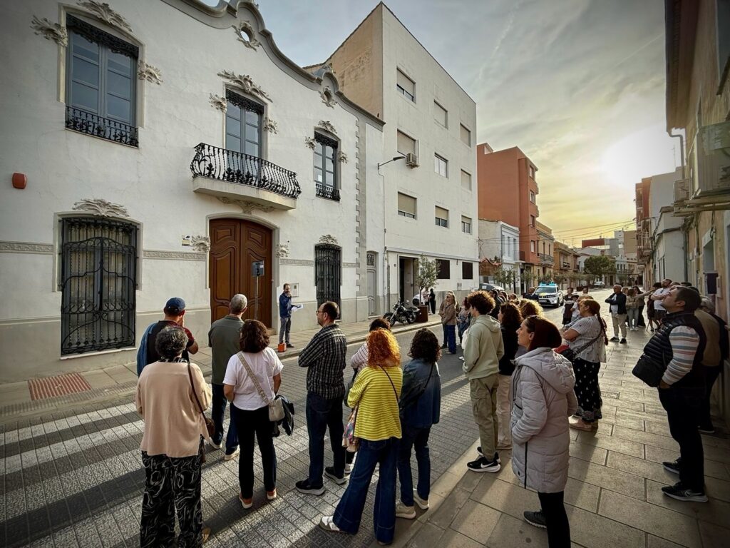 Torrent revive su legado modernista el exito de la ultima edicion de Rutes del Temps 2