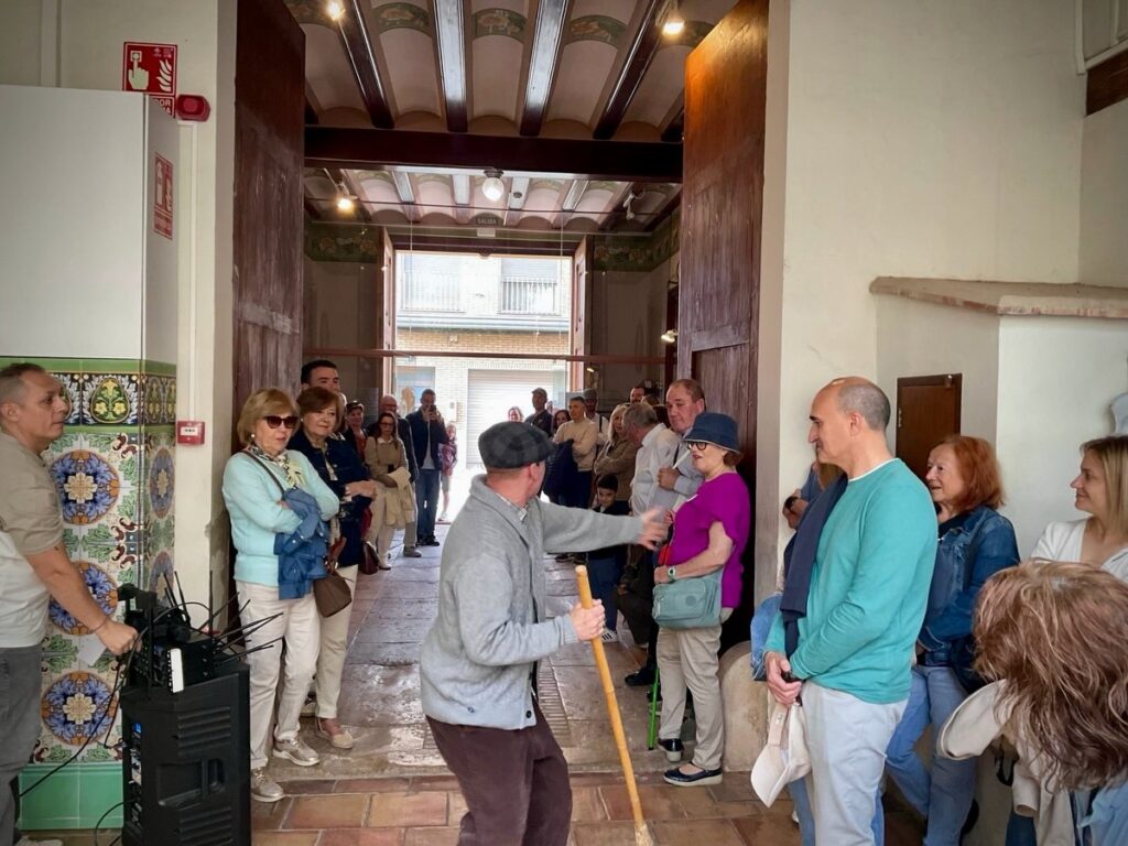 Torrent revive su legado modernista el exito de la ultima edicion de Rutes del Temps 9