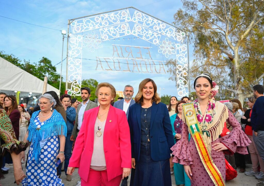 Valencia inaugura su 32a Feria Andaluza un puente de union entre dos culturas 9 1