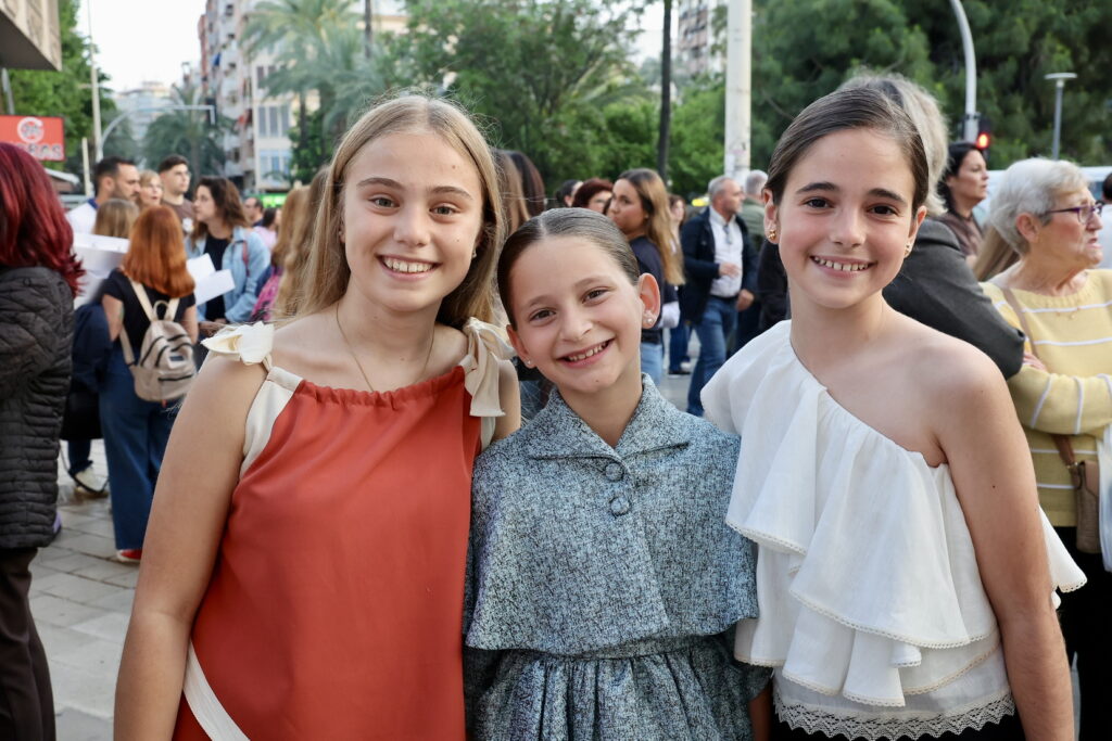 Leire Arellano Ruiz elegida Bellea del Foc Infantil dAlacant 2026 3 1