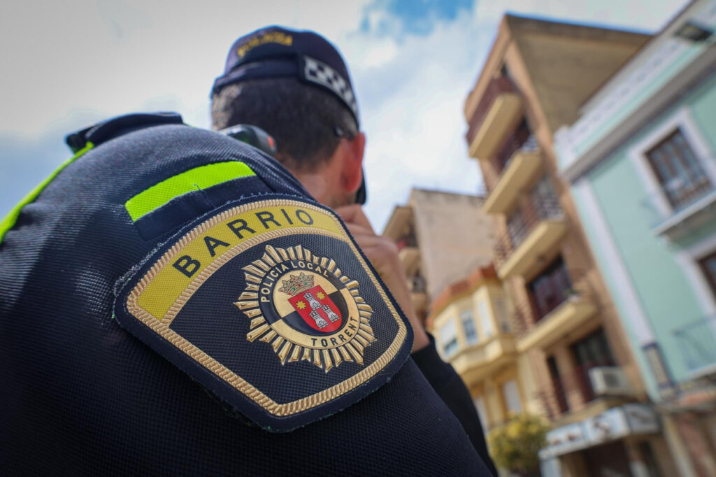 Torrent reduce la criminalidad un 3,2% mientras la media nacional sube un 1% 2 policia local de torrent 1