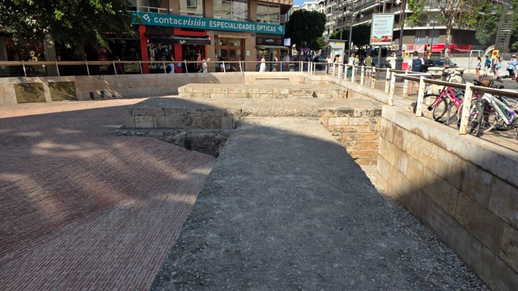 Valencia renovará la señalización del histórico Portal dels Jueus para poner en valor uno de los restos medievales mejor conservados 4 0722 Portal dels Jueus. Valencia renovara la senalizacion del historico Portal dels Jueus 2