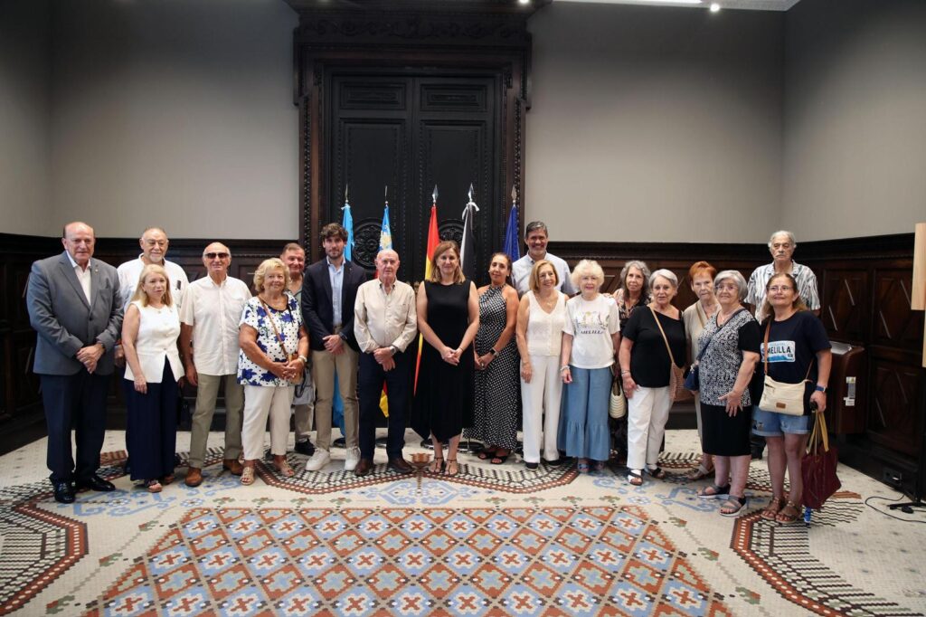 Valencia se suma a las concentraciones de apoyo a Ceuta: la convocatoria será este miércoles en la plaza del Ayuntamiento 2 040565aa 4e80 423b 8c4f 9e769ca1e7e0