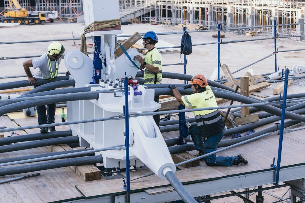 La espectacular maniobra que cambiará el aspecto del Nou Mestalla: comienza el ‘Big Lift’ de la cubierta 2 La espectacular maniobra que cambiara el aspecto del Nou Mestalla 1