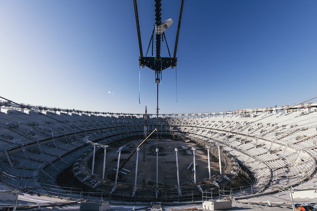 La espectacular maniobra que cambiará el aspecto del Nou Mestalla: comienza el ‘Big Lift’ de la cubierta 4 La espectacular maniobra que cambiara el aspecto del Nou Mestalla 3