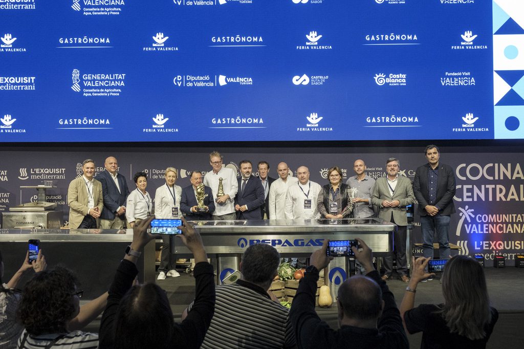 Gastrónoma 2026 premia la excelencia gastronómica: homenaje póstumo al panadero Paco Roig y reconocimientos a Luis Lera y El Xato 2 DSF5418